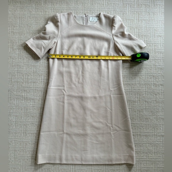 Goat Beige Wool Dress Size 6 - Picture 6 of 9
